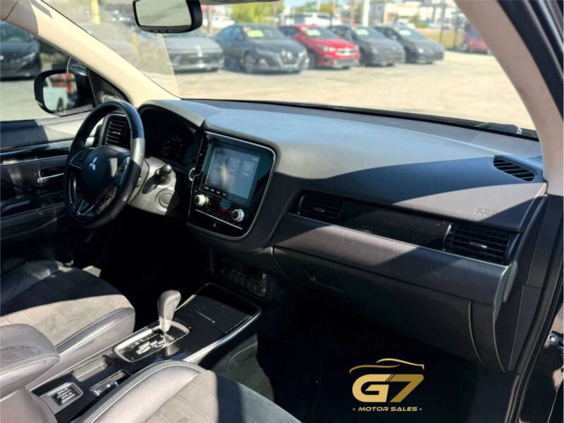 2020 Mitsubishi Outlander