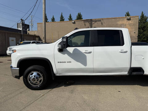 2022 Chevrolet Silverado 3500HD LT