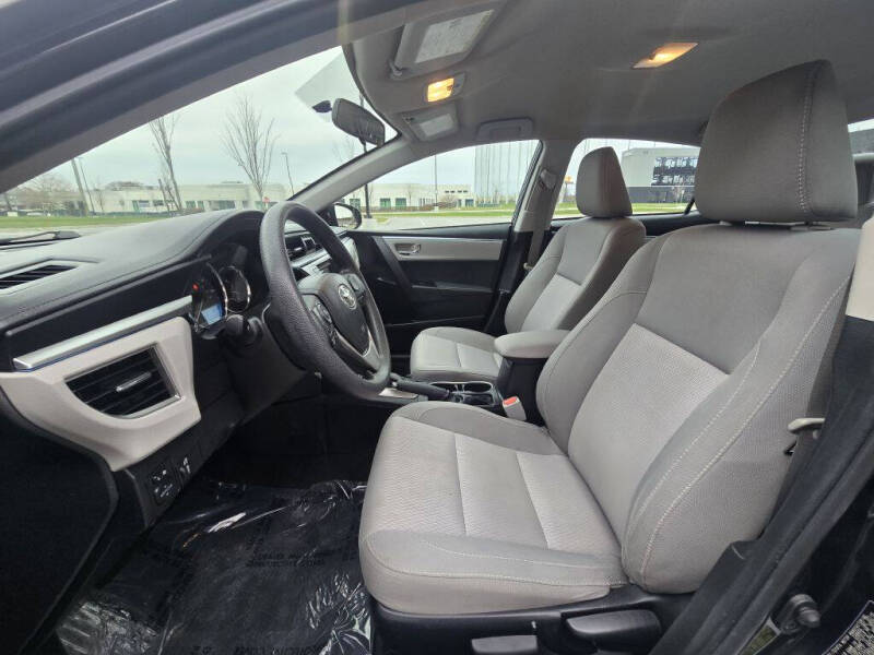 2015 Toyota Corolla LE