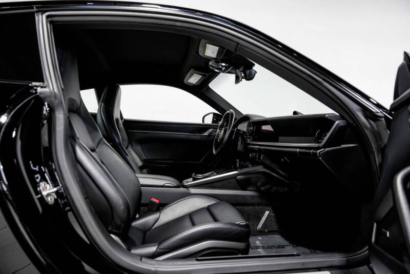2022 Porsche 911 Carrera 4S