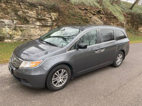 2013 Honda Odyssey for sale at Bogie's Motors in Saint Louis MO