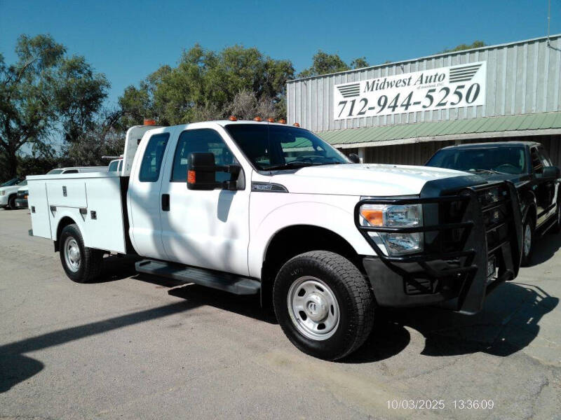 2015 Ford F-350 Super Duty Chassis Cab's photo