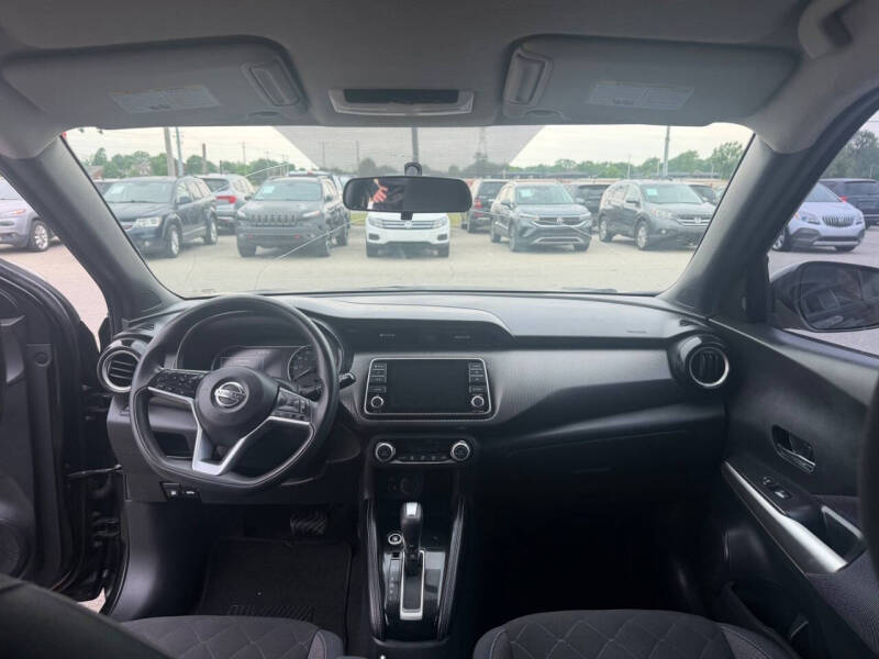 2018 Nissan Kicks SV