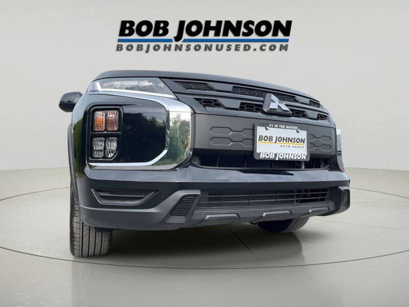 2025 Mitsubishi Outlander Sport LE