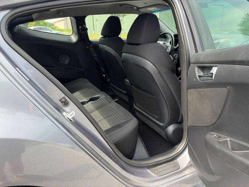 2017 Hyundai Veloster