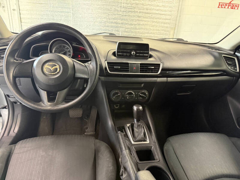 2014 Mazda MAZDA3 i SV