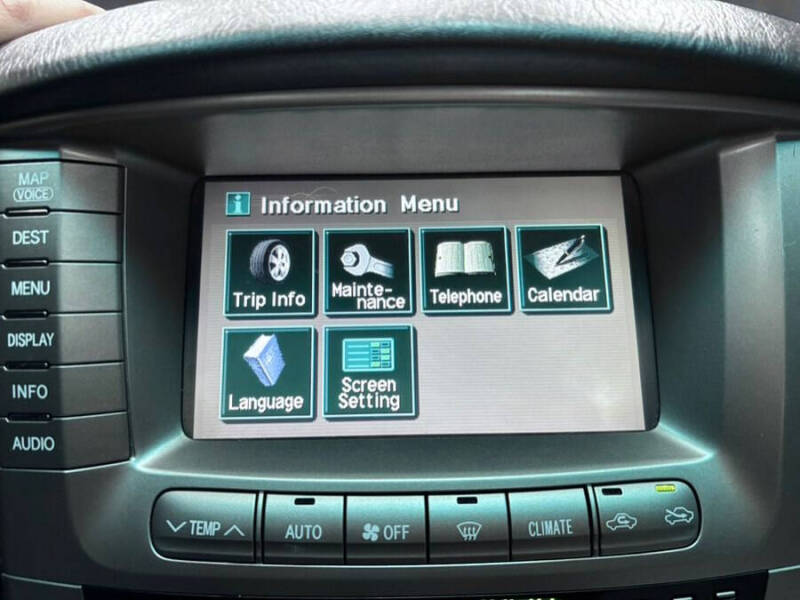 2004 Toyota Land Cruiser