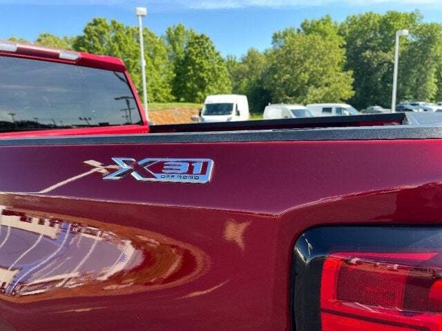 2020 GMC Sierra 1500 12