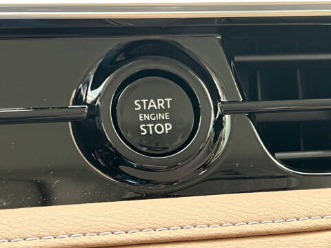 2027 Infiniti QX80 Luxe