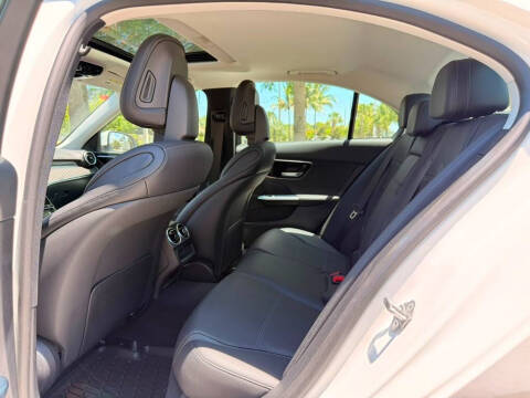 2023 Mercedes-Benz C-Class C 300