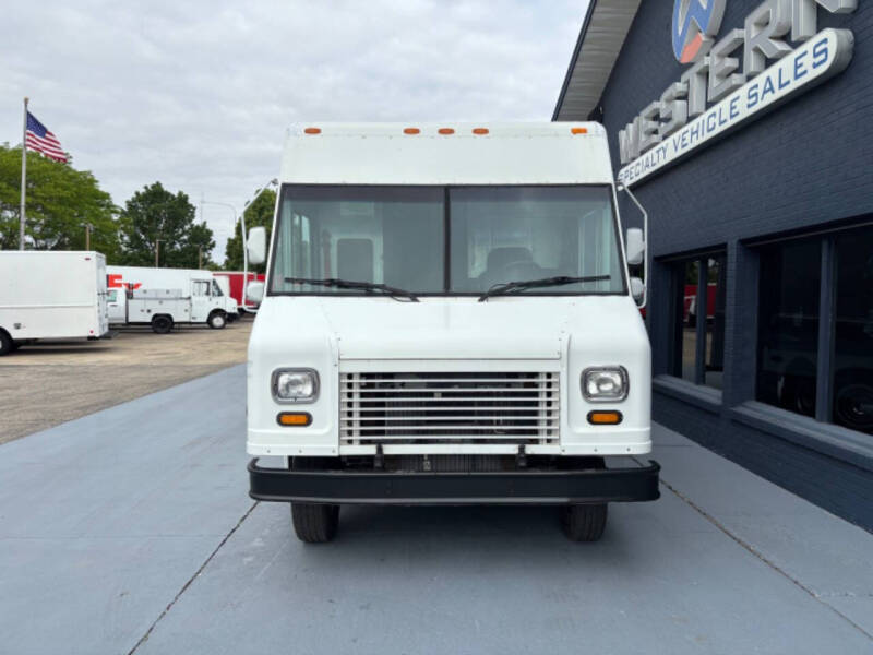 2006 Ford E350 Step Van