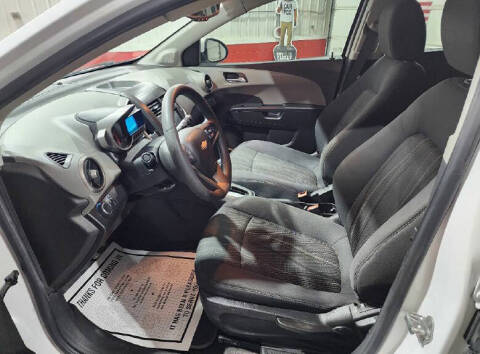 2016 Chevrolet Sonic LT Auto