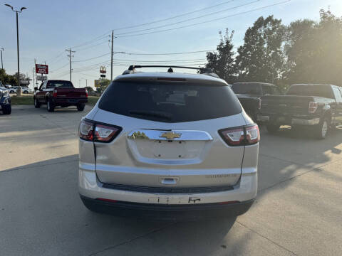 2016 Chevrolet Traverse LS