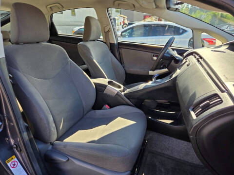 2015 Toyota Prius Two