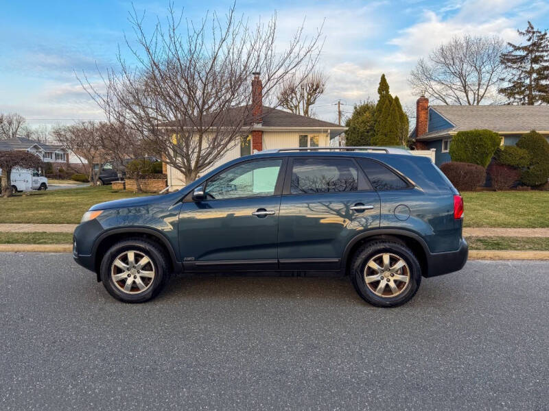2011 Kia Sorento LX