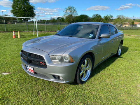 2011 Dodge Charger for sale at LA PULGA DE AUTOS in Dallas TX