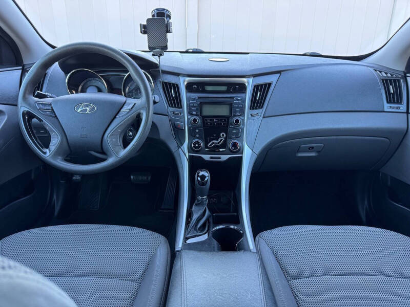 2012 Hyundai Sonata GLS