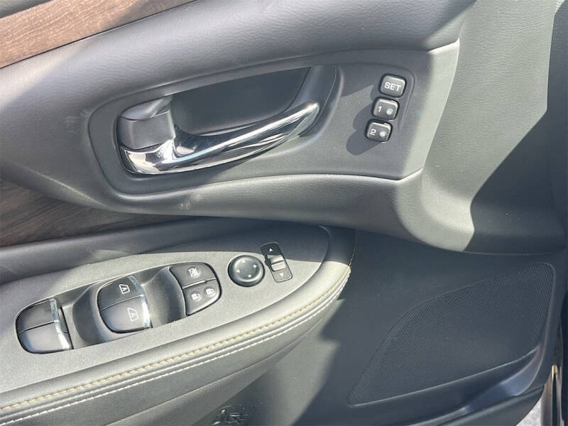 2023 Nissan Murano Platinum