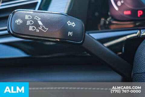 2025 Volkswagen Atlas Cross Sport SE