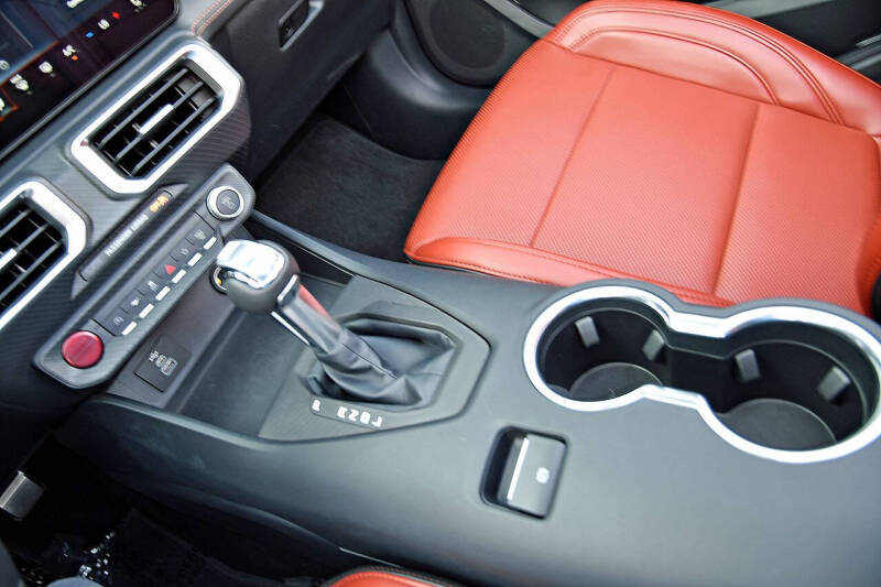 2025 Ford Mustang EcoBoost Premium