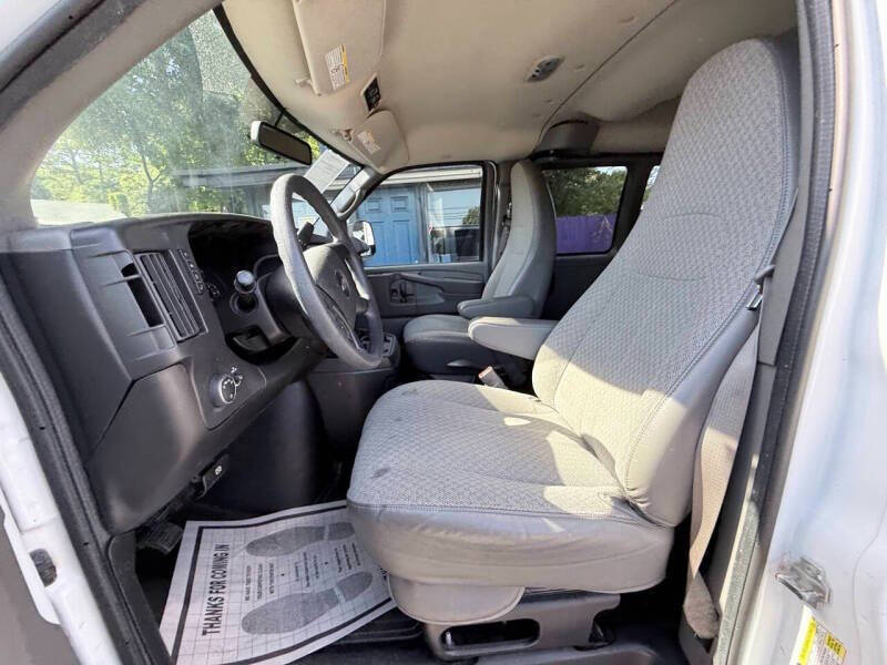 2015 Chevrolet Express LT 3500