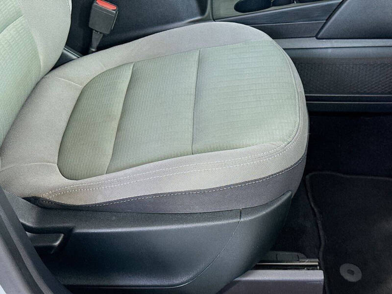 2020 Ford Escape S