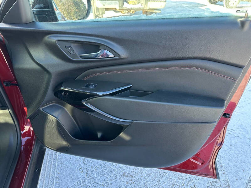 2024 Chevrolet Trax RS