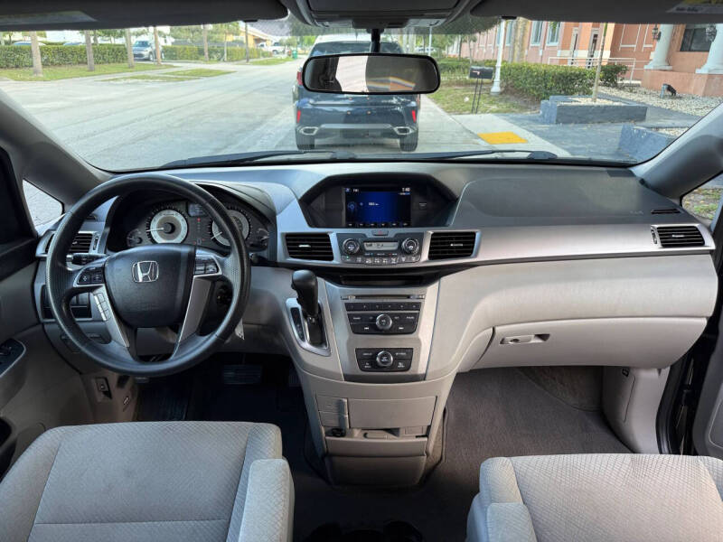 2015 Honda Odyssey LX