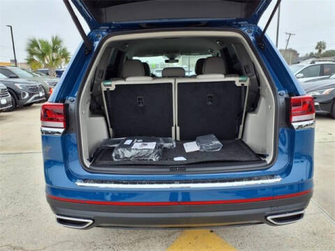 2025 Volkswagen Atlas SE