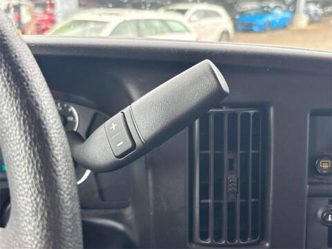 2022 Chevrolet Express LT 3500