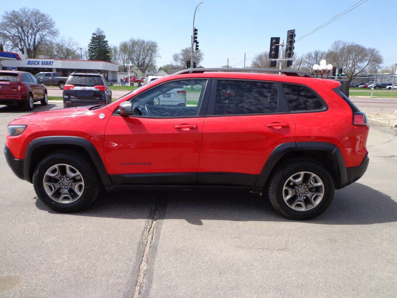 2019 Jeep Cherokee Trailhawk