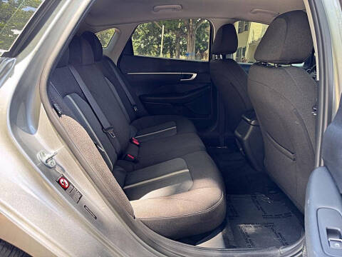 2021 Hyundai Sonata SE