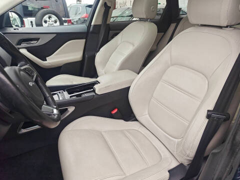 2019 Jaguar F-PACE 25t Prestige