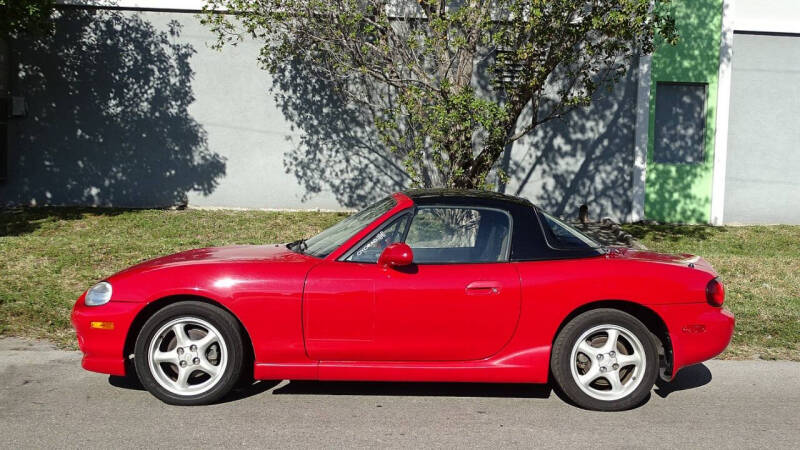 2000 Mazda MX-5 Miata
