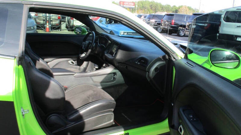 2015 Dodge Challenger SRT 392