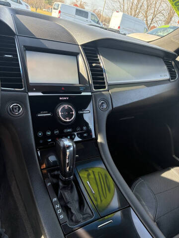 2015 Ford Taurus SHO