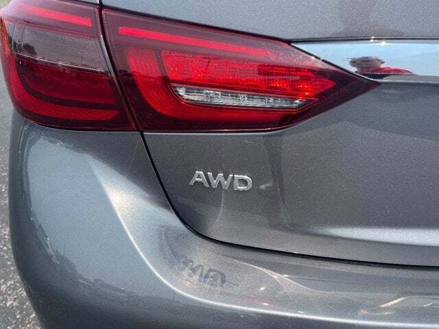 2020 Infiniti Q50 9