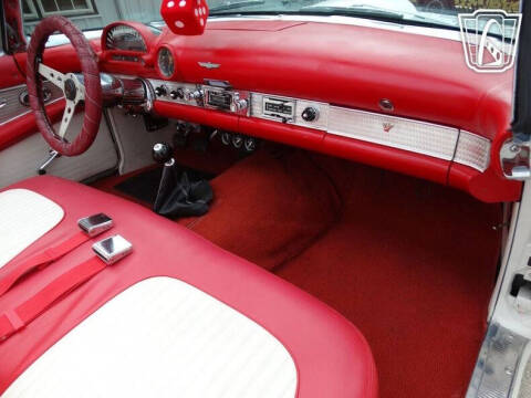 1956 Ford Thunderbird