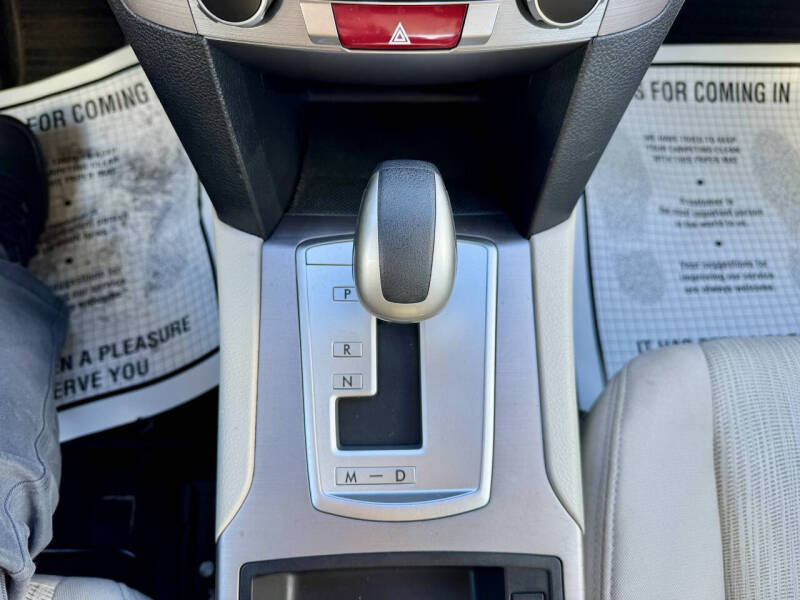 2013 Subaru Legacy 2.5i