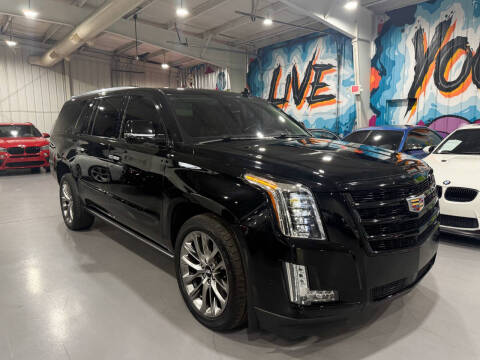 2020 Cadillac Escalade ESV Premium Luxury