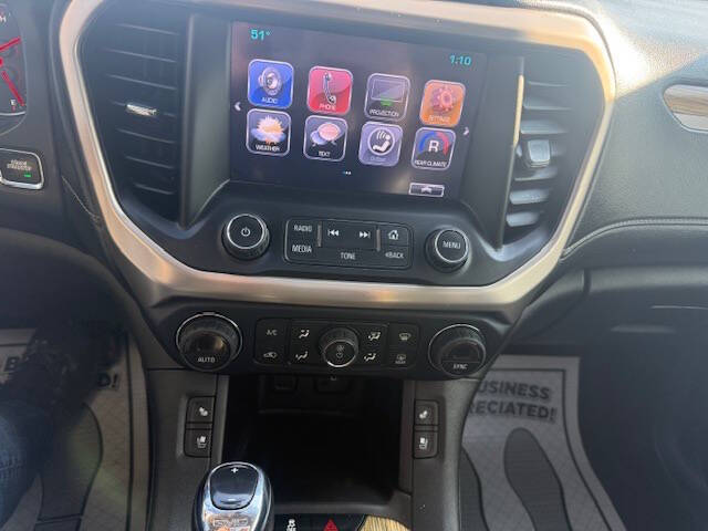 2017 GMC Acadia Denali