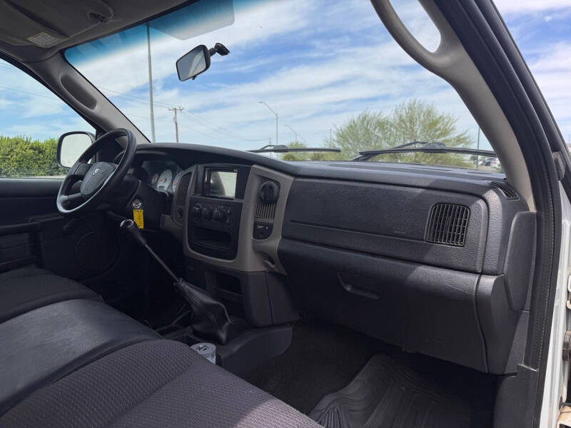 2004 Dodge Ram 1500 ST
