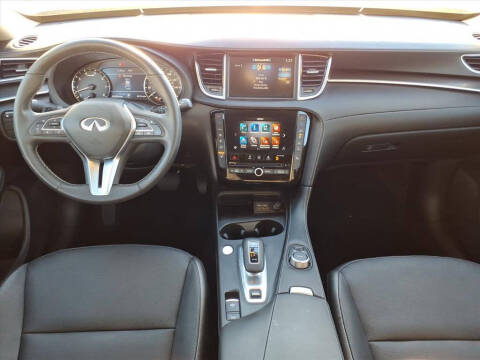 2025 Infiniti QX50 Luxe