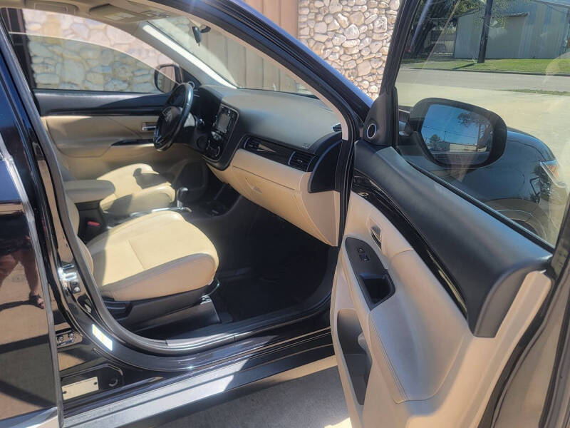 2016 Mitsubishi Outlander SEL