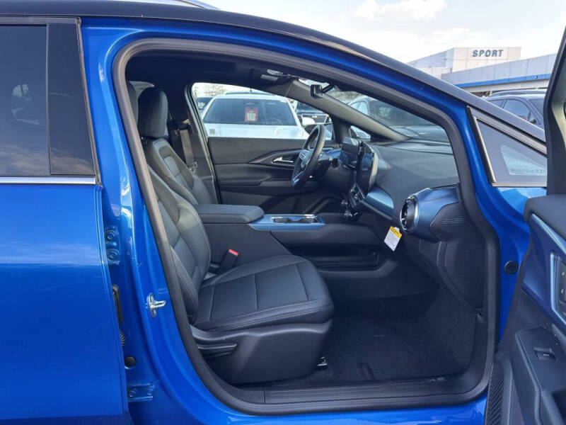 2026 Chevrolet Equinox EV LT 2