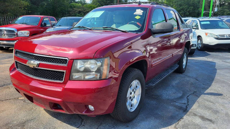 2007 Chevrolet Avalanche for sale at Viajero Auto in Marietta GA