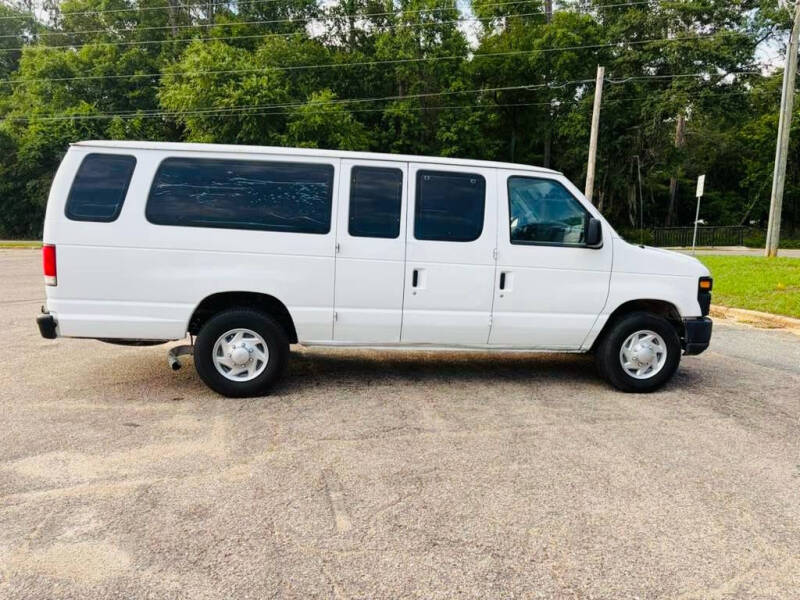 2014 Ford E-Series E-350 SD XL