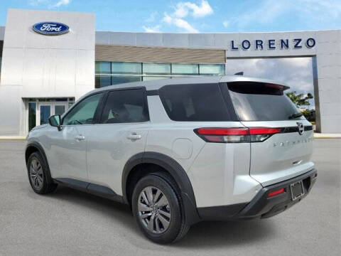 2024 Nissan Pathfinder S