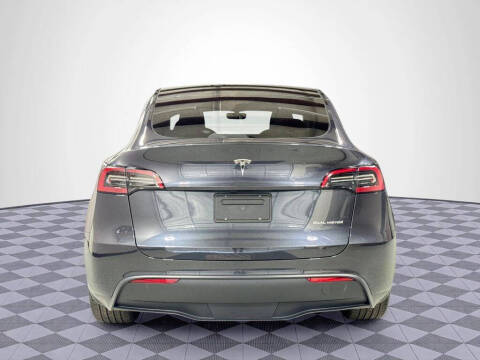 2024 Tesla Model Y Long Range