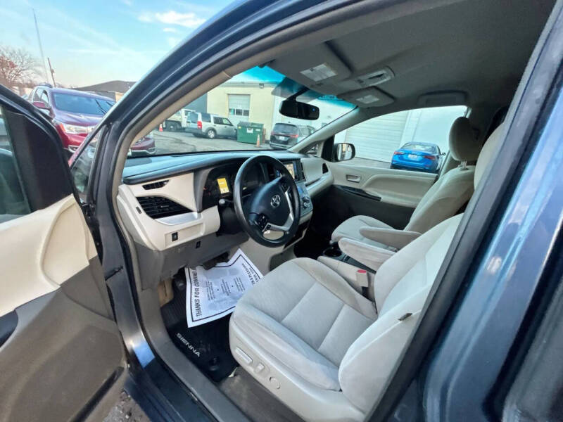 2017 Toyota Sienna